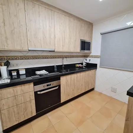 Apartment By The Sea - Angel's View *