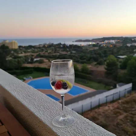 By The Sea - Angel's View Apartment